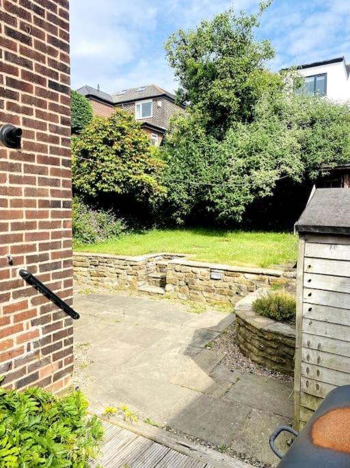 Holiday home Prestwich Garden Retreat: Manchester-close 3br With Parking & Netflix *
