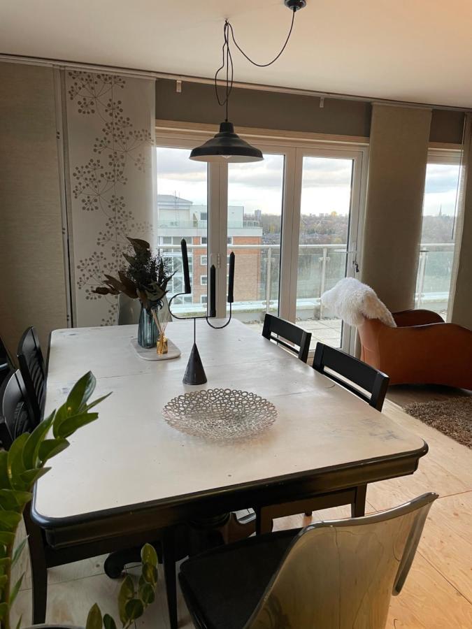 3 Bedroom Penthouse *