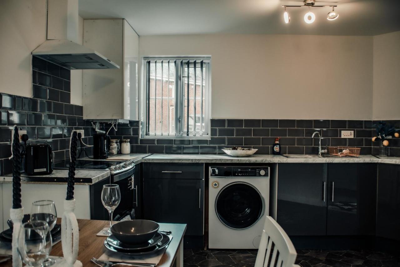 Bv Stylish Homely 3 Bedroom Close To Arena Vakantiehuis *