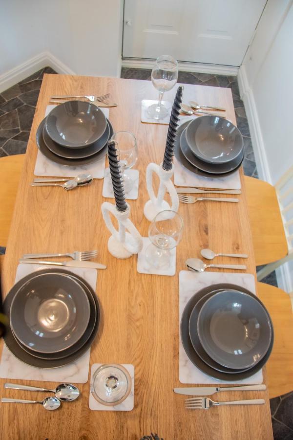 Bv Stylish Homely 3 Bedroom Close To Arena Vakantiehuis