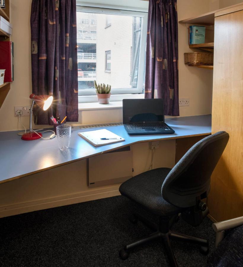Ensuite Bedrooms With Shared Kitchen At Weston Hall In Apartment Manchester