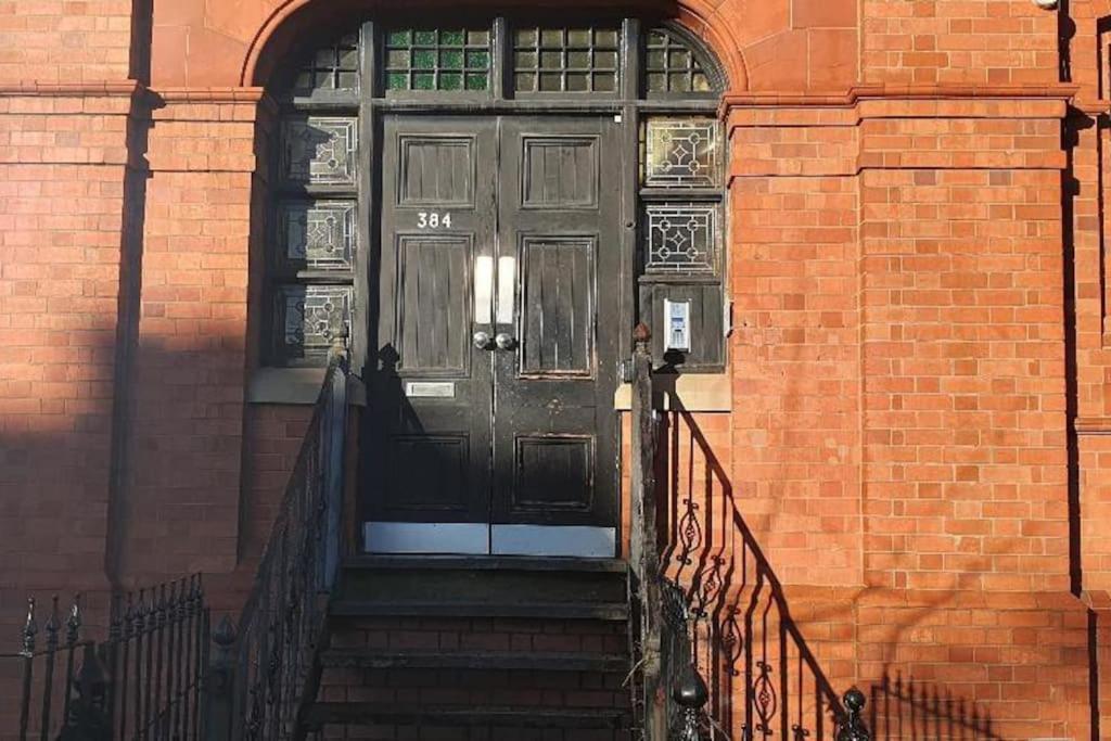 Delightful Period Conversion Appartement