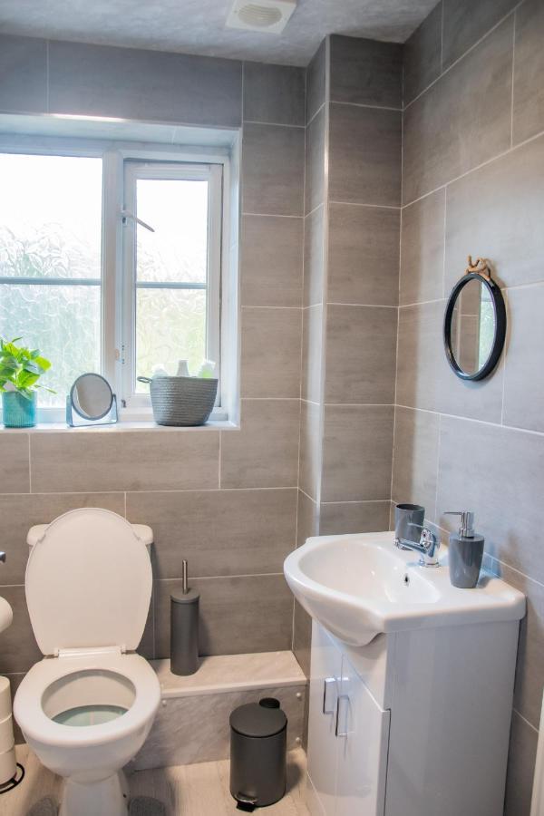 Vakantiehuis Bv Stylish Homely 3 Bedroom Close To Arena *