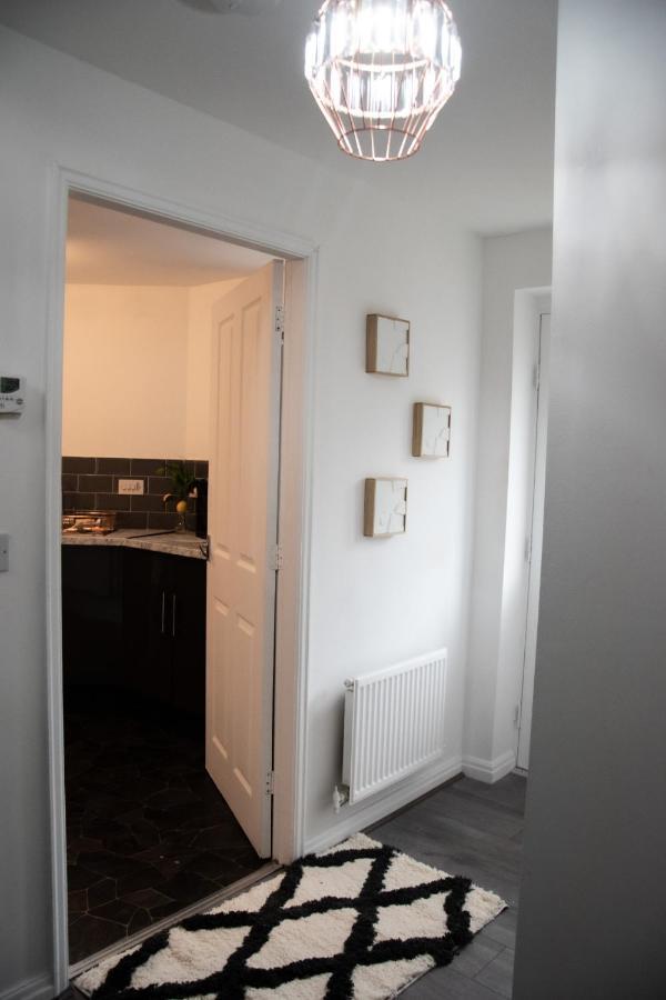 Bv Stylish Homely 3 Bedroom Close To Arena Holiday home *