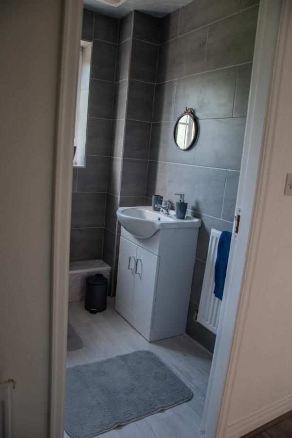 Holiday home Bv Stylish Homely 3 Bedroom Close To Arena Manchester