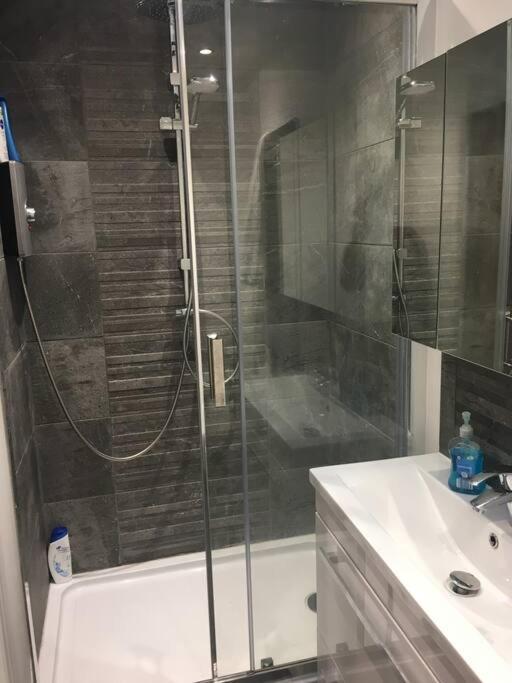 Apartment Beautiful Detached Private Annex In Great Location