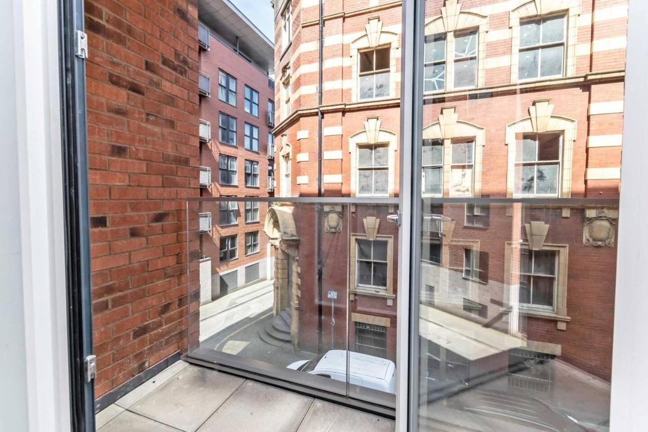 Halo - Centre Apartment