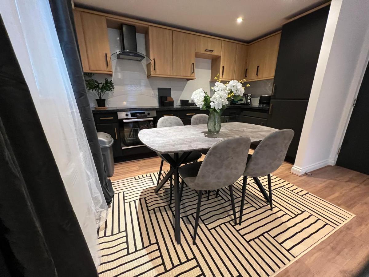 Apartment Modern 2 Bedroom Aesthetic *