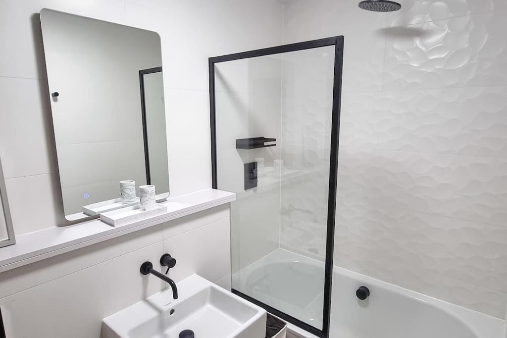 Stunning Luxury Townhouse In Centre Of Manchester