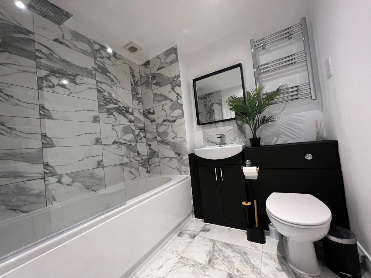 Modern 2 Bedroom Aesthetic *