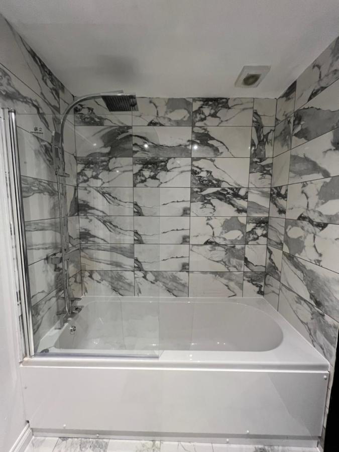 Modern 2 Bedroom Aesthetic Manchester