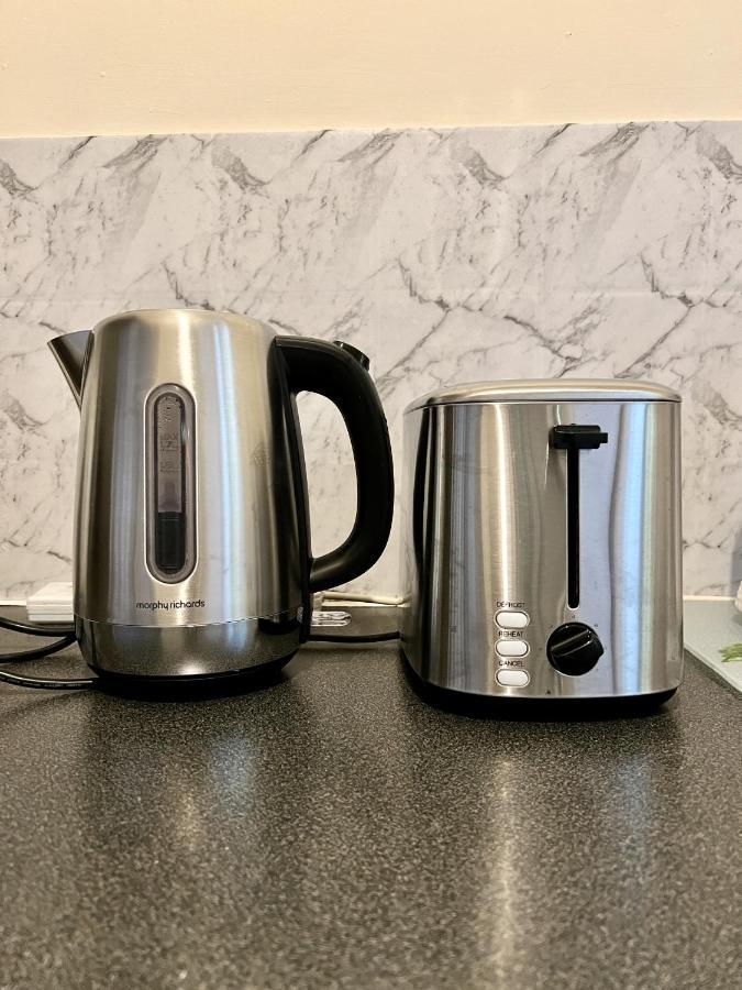 Cozy 1 Bedroom In The Best Location In City Centre Apartment *