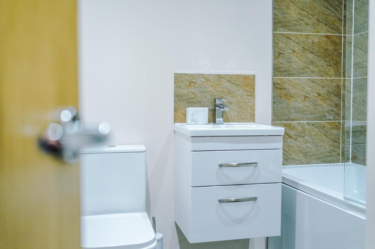 Appartement Weelky And Monthly Bookings At Cassia Unit - Telly Homes Ltd -brand New 1 Bedroom Salford,