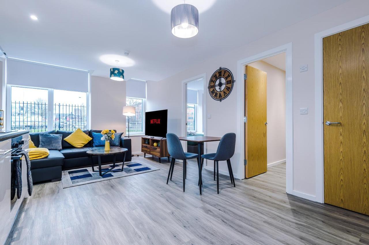 Weelky And Monthly Bookings At Cassia Unit - Telly Homes Ltd -brand New 1 Bedroom Salford, Appartement *