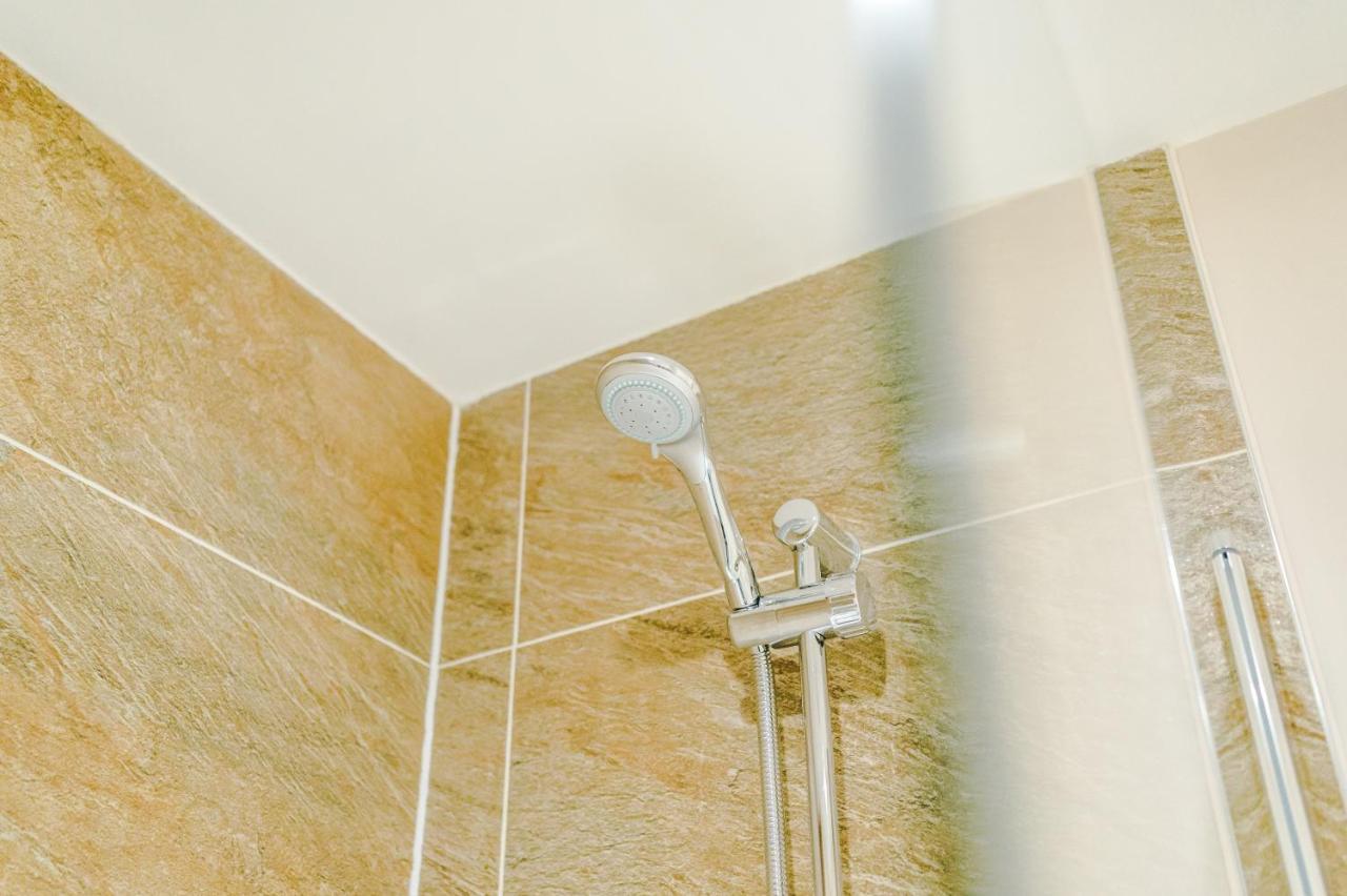 Appartement Weelky And Monthly Bookings At Cassia Unit - Telly Homes Ltd -brand New 1 Bedroom Salford, Manchester