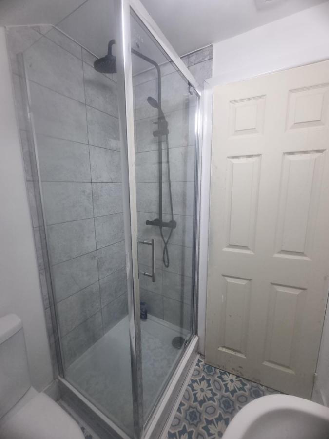 Accommodatie bij particulieren 4 With Bathroom In Levenshulme *