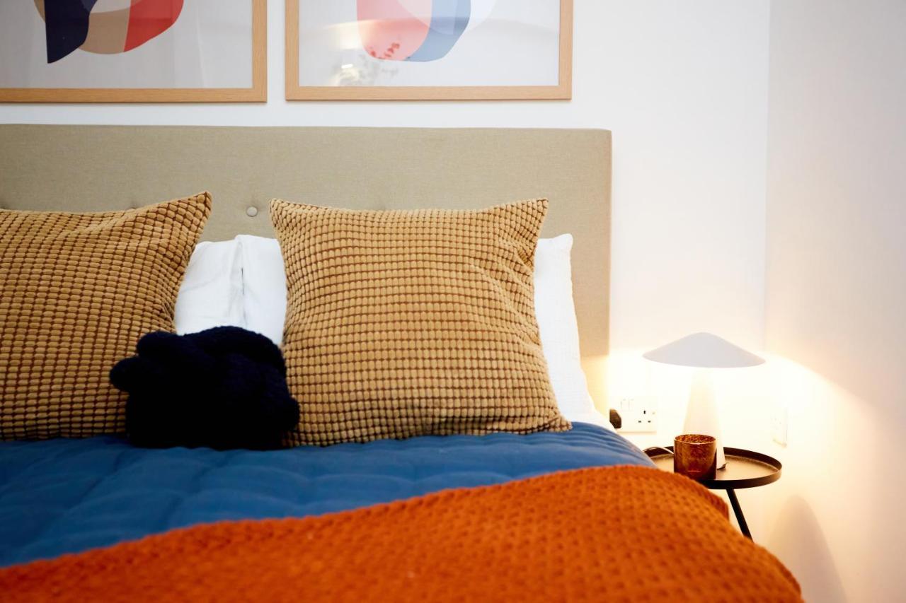 Luxury New Built Split-level Flat With Rooftop Gardens Access Apartment *