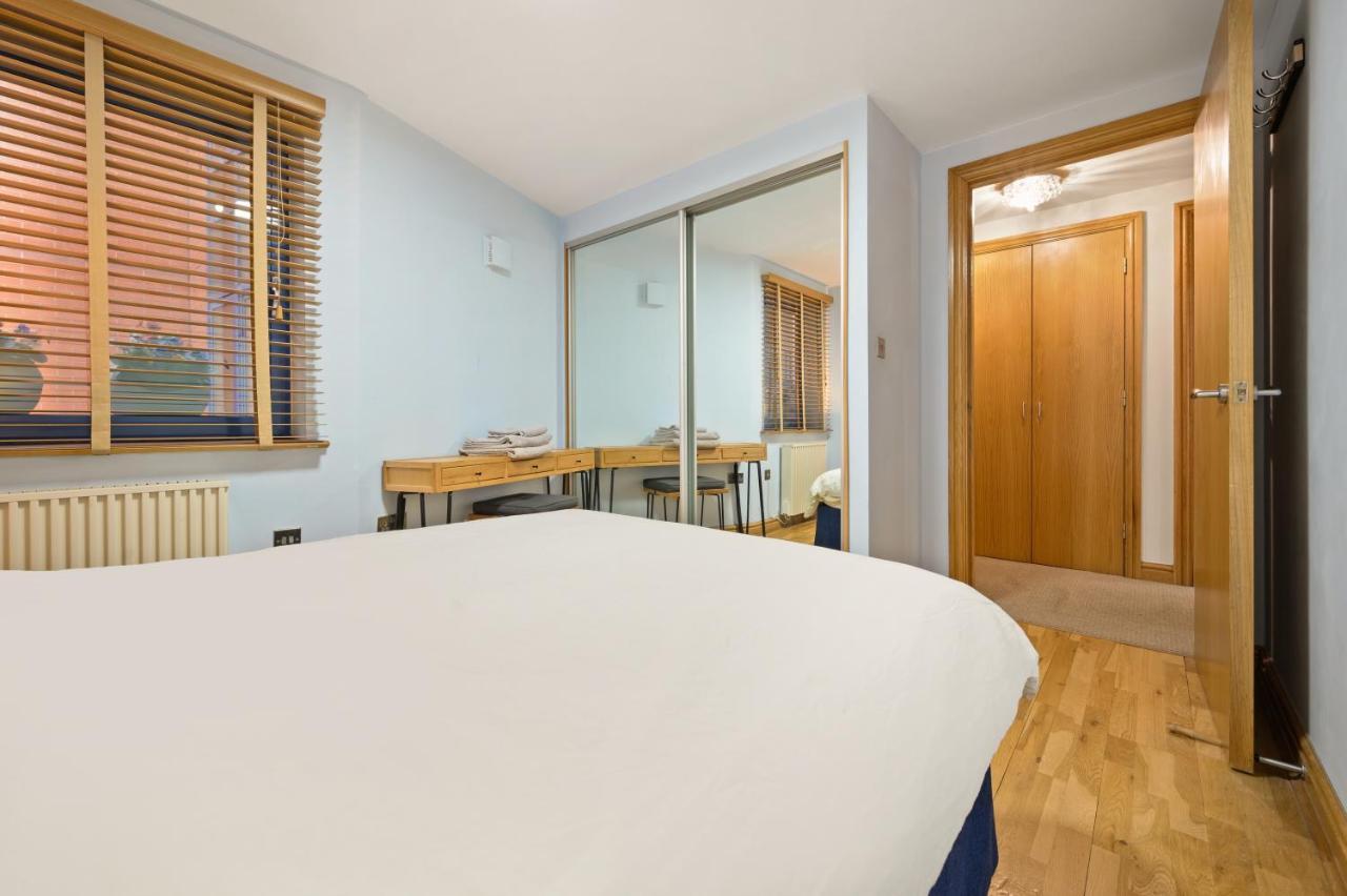 Appartement Lovely 2 Double Bedroom Flat With Patio Manchester