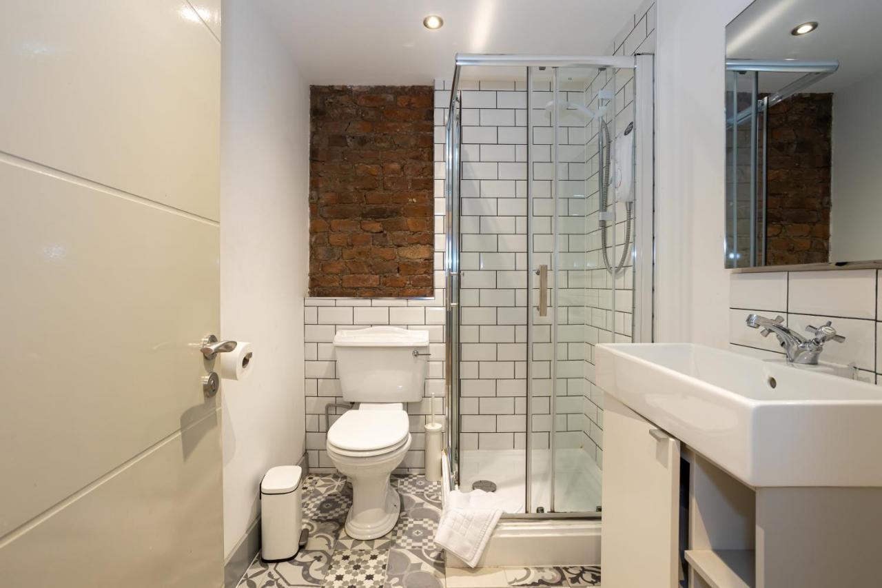 Apartment Pillo Serviced - Salford *