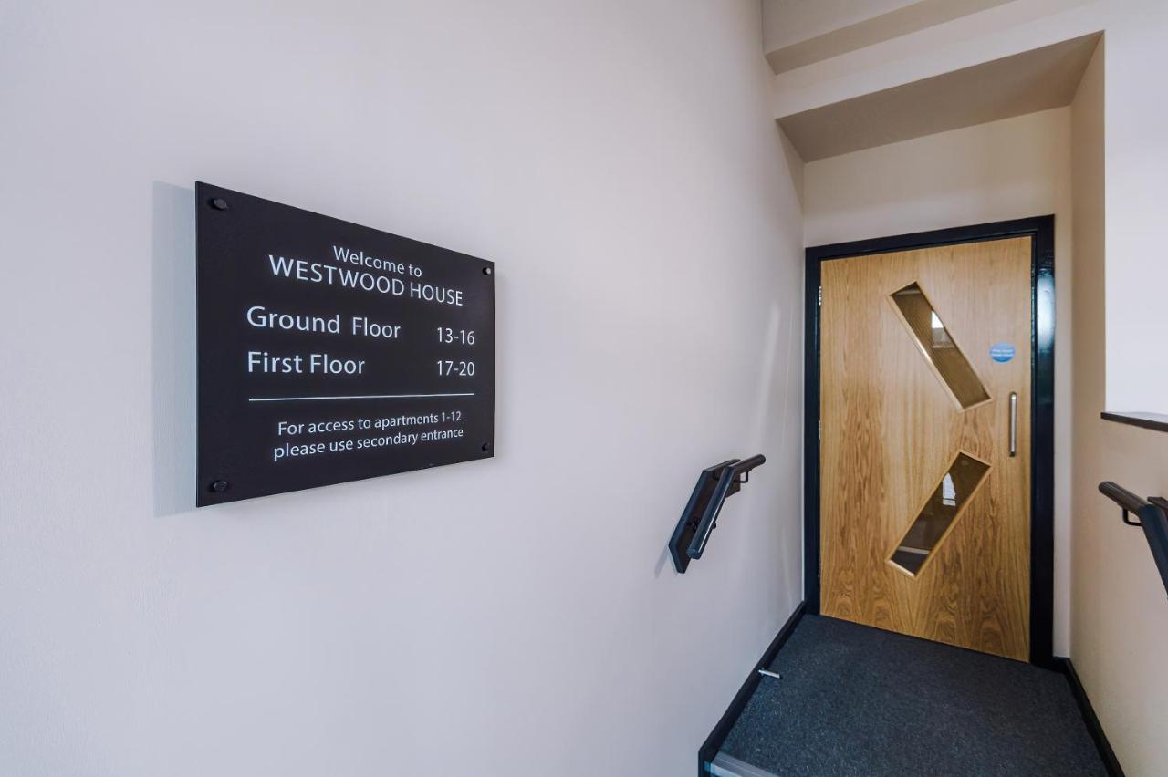 Appartement Weelky And Monthly Bookings At Cassia Unit - Telly Homes Ltd -brand New 1 Bedroom Salford, *