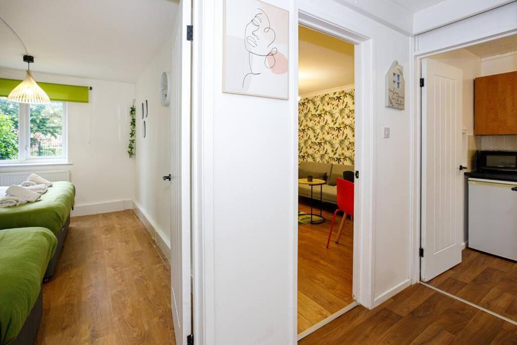 Apartment *new*quiet Apt 13min To Ao Arena,free Parking Manchester