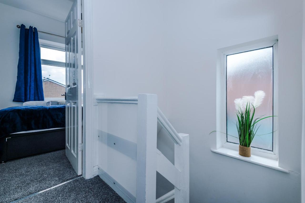 Half Mile To Etihad Stadium & Coop Arena, Free Parking, 6 Ppl * Manchester