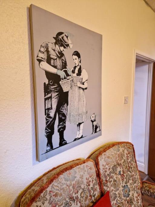 Holiday home Tallis House, Sleeps 5, Near Centre, Free Parking, Long Or Short - By Nmb Manchester