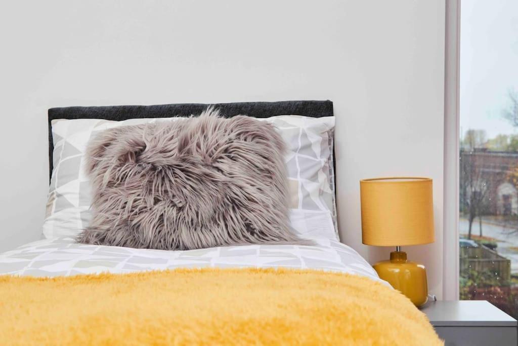 Dellehomes- Free Parking, Wfh, Family-friendly Apartment