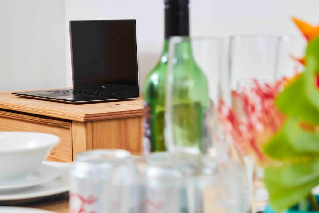Dellehomes- Free Parking, Wfh, Family-friendly Apartment Manchester