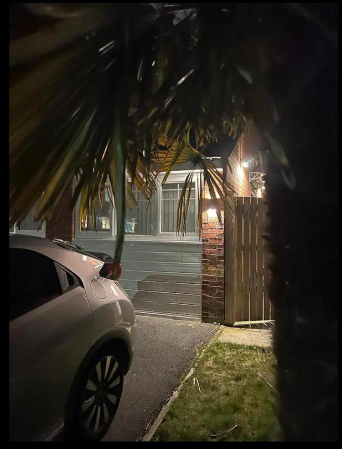 Studio - Stereo Shower Freeparking 5Min To Metro Appartement