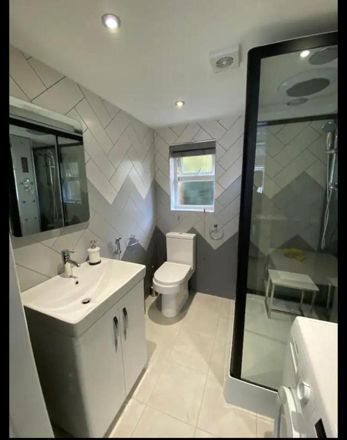 Studio - Stereo Shower Freeparking 5Min To Metro