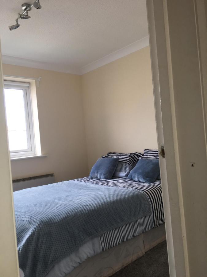 Spacious Apartment *