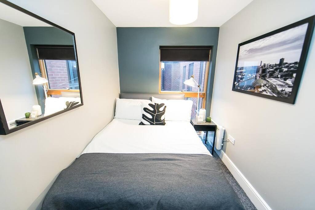 2 Bedroom Sleeps 6 Centre
