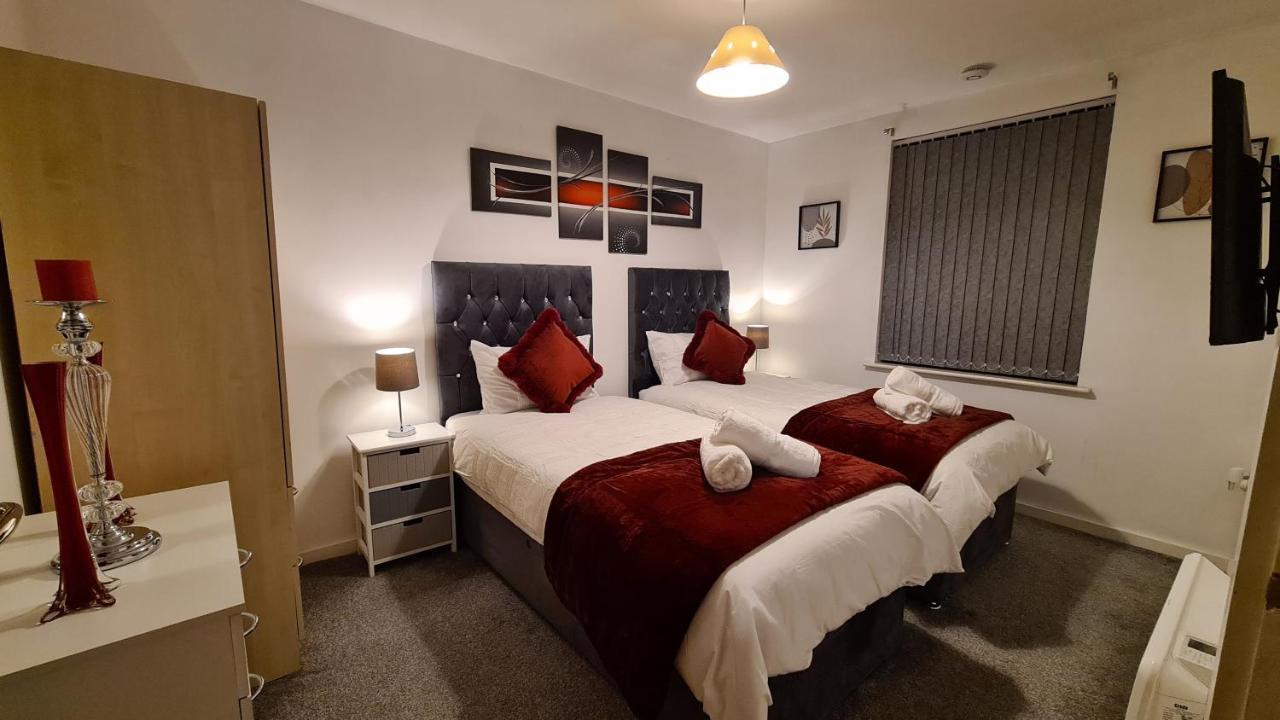 Apartment Luxury 2 Bed With Free Wi-fi & Parking Manchester