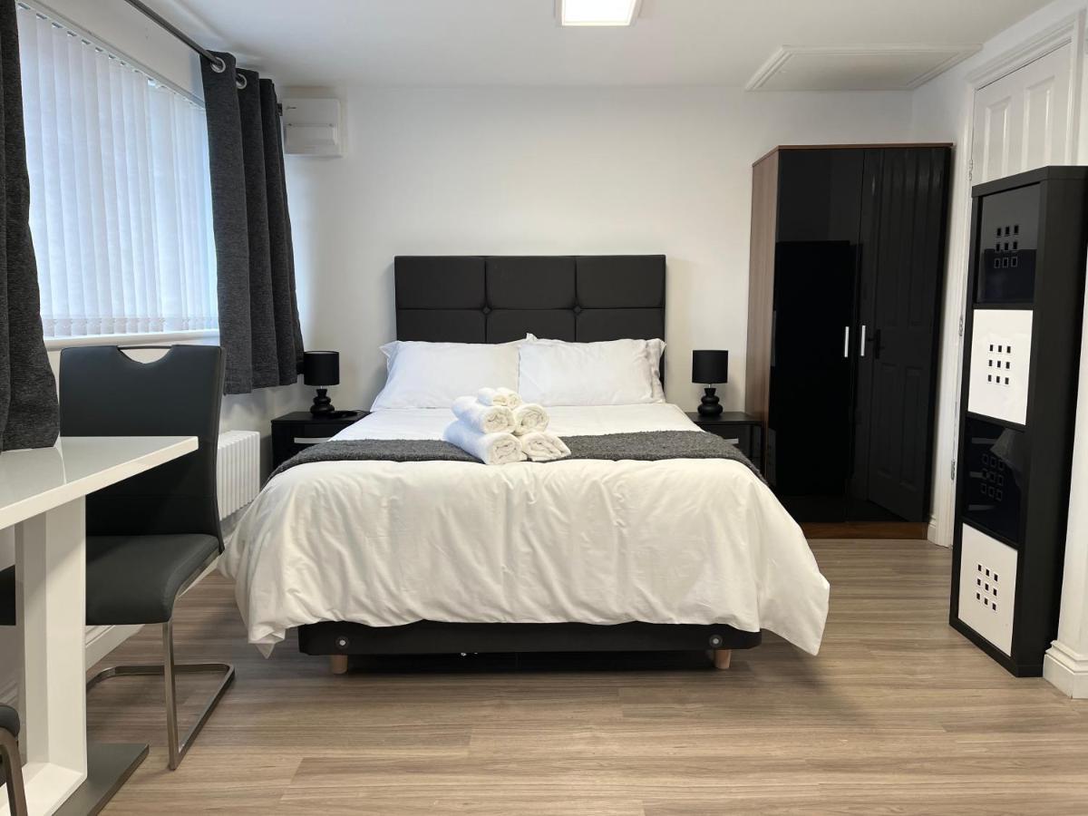 Studio - Stereo Shower Freeparking 5Min To Metro Appartement Manchester