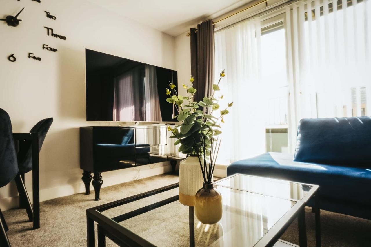 Appartement Chic 2 Bedroom Salford Quays The Lowry