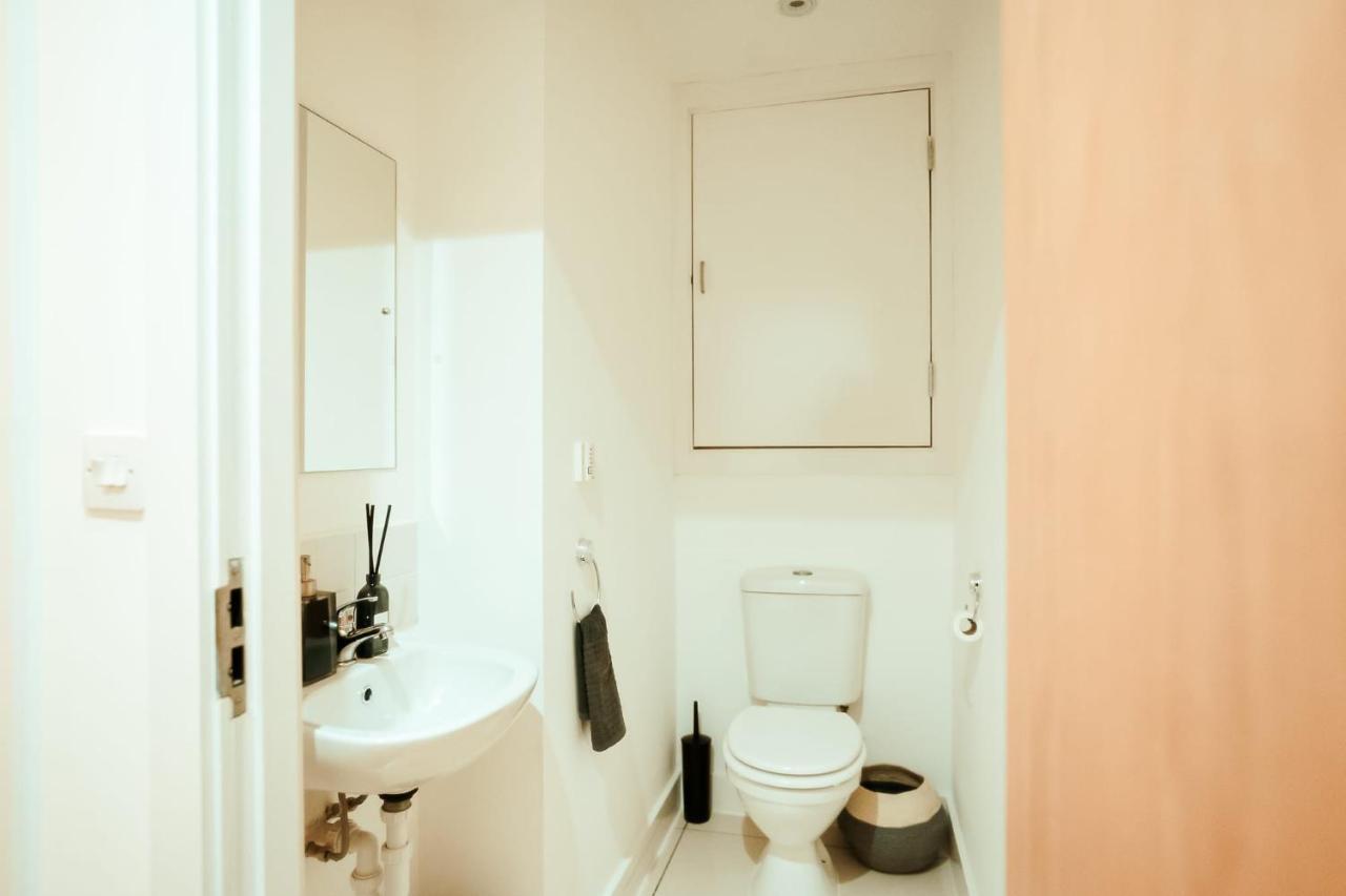 Appartement Chic 2 Bedroom Salford Quays The Lowry *