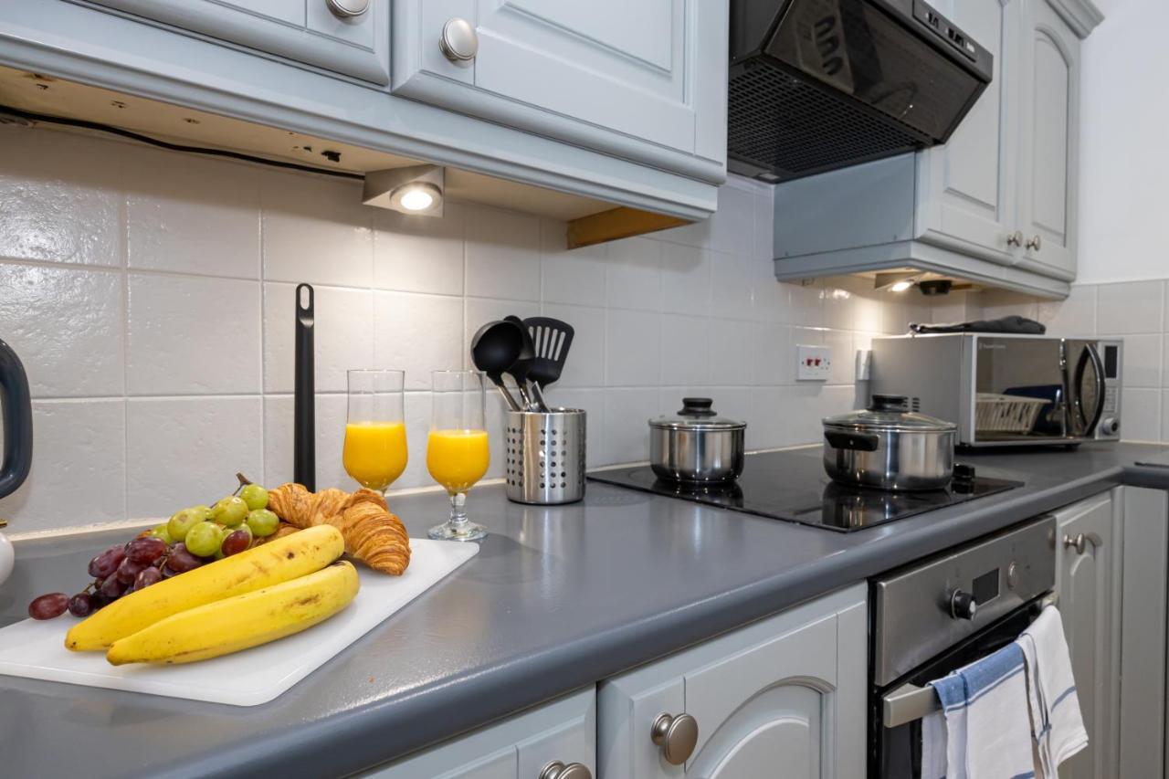 Apartment The Burton- Free Gated Parking