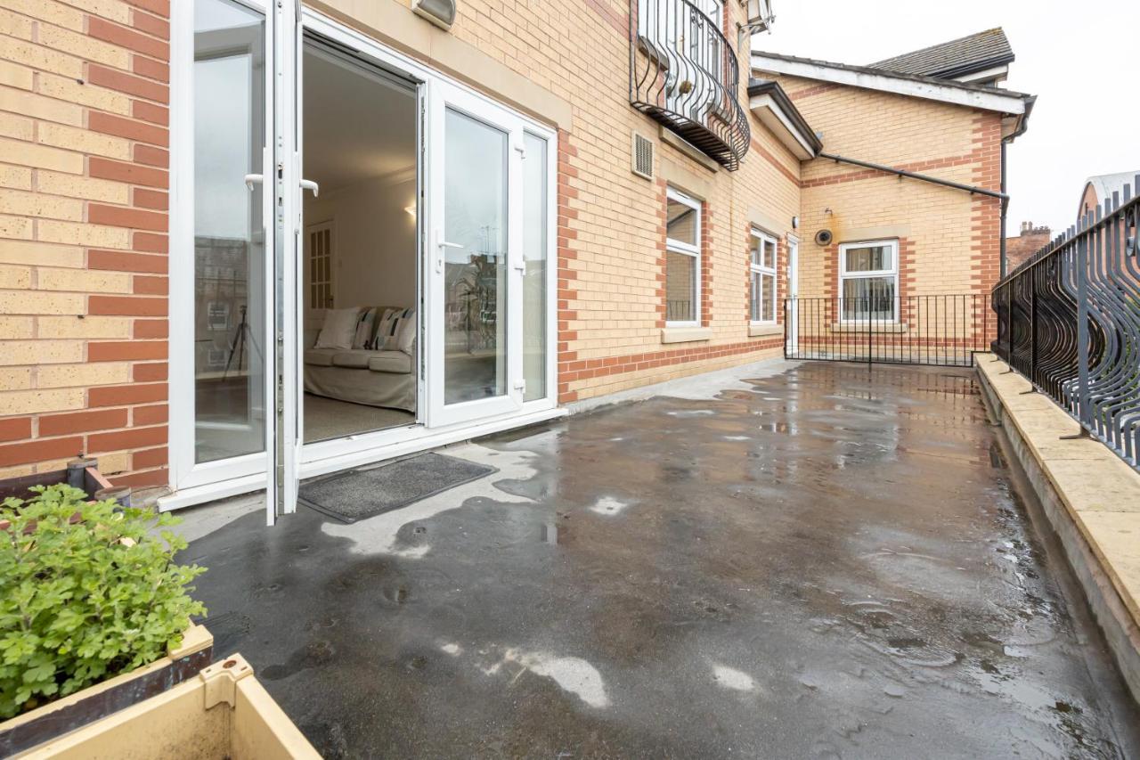 The Burton- Free Gated Parking * Manchester
