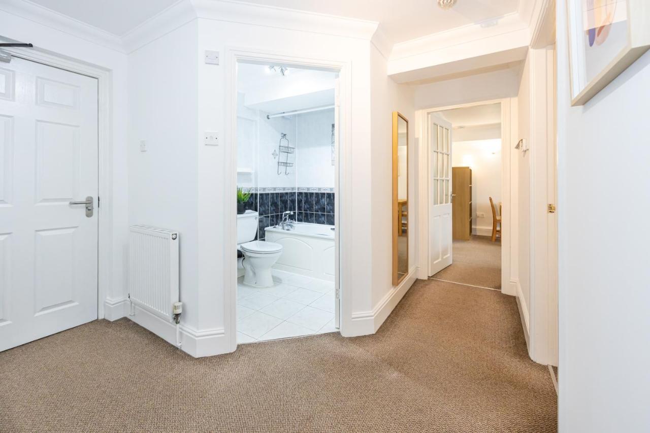 Apartment The Burton- Free Gated Parking