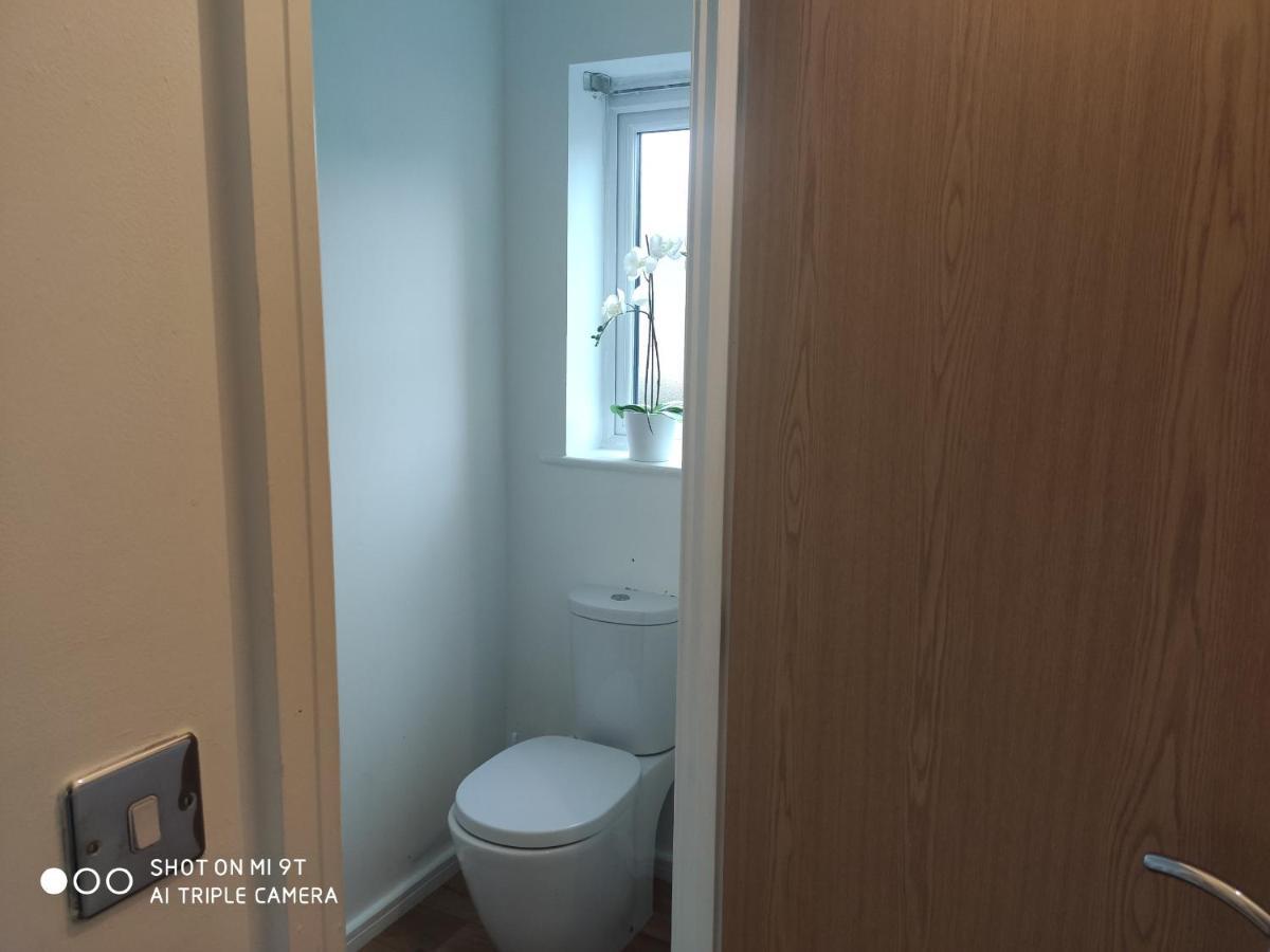 55 Kempster Gardens Apartment *