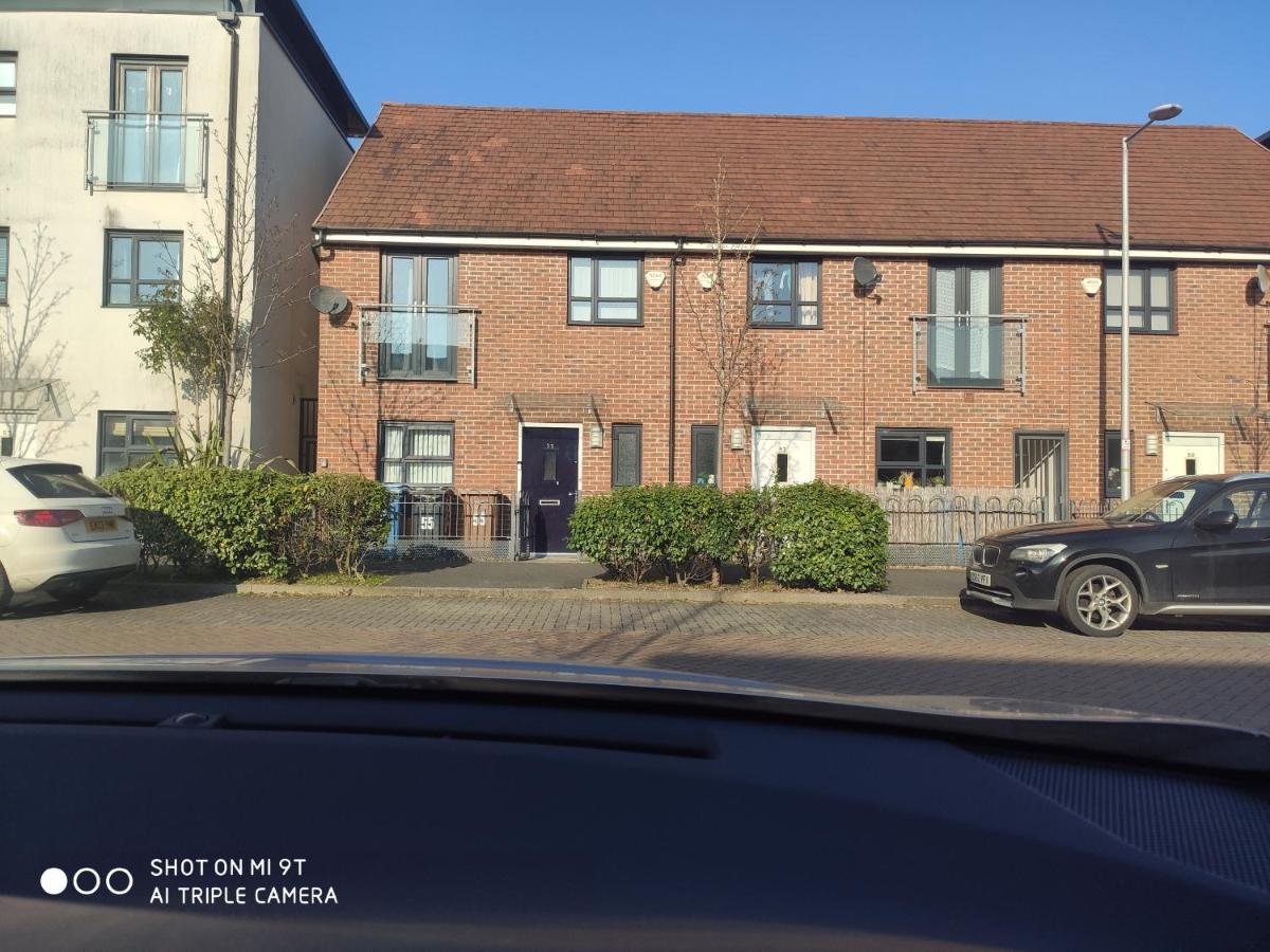 55 Kempster Gardens Manchester