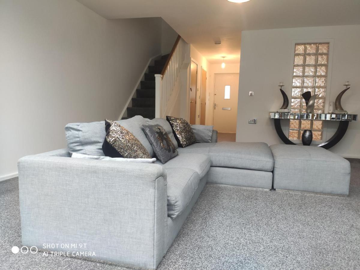 55 Kempster Gardens Manchester
