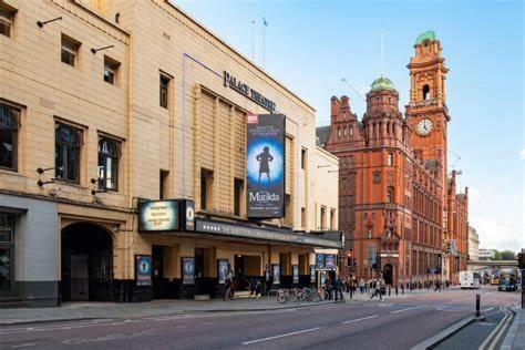 Modern 2 Bed & 2 Bath City Centre Manchester