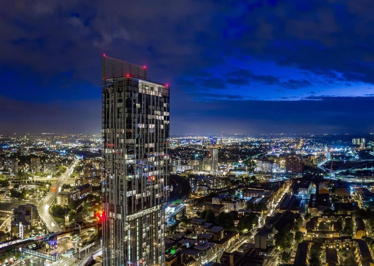 Modern 2 Bed & 2 Bath City Centre Appartement *