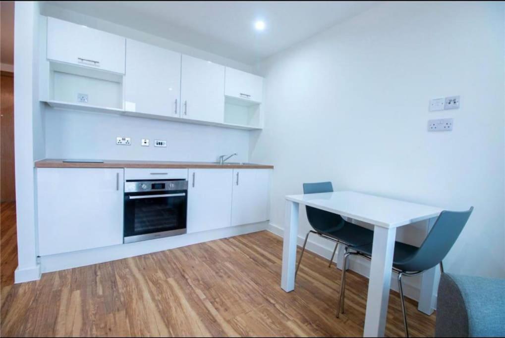 Luxury Near Media City
