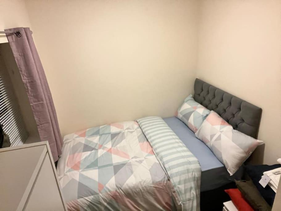 Apartment New Getaway - Free Gated Parking With Fob