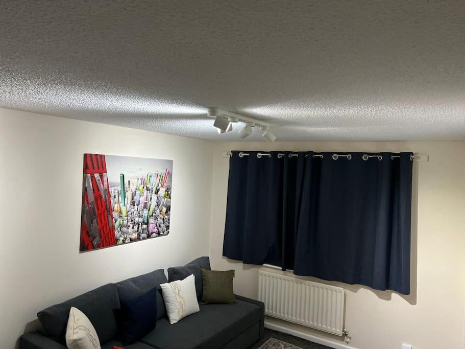 New Getaway - Free Gated Parking With Fob Apartment