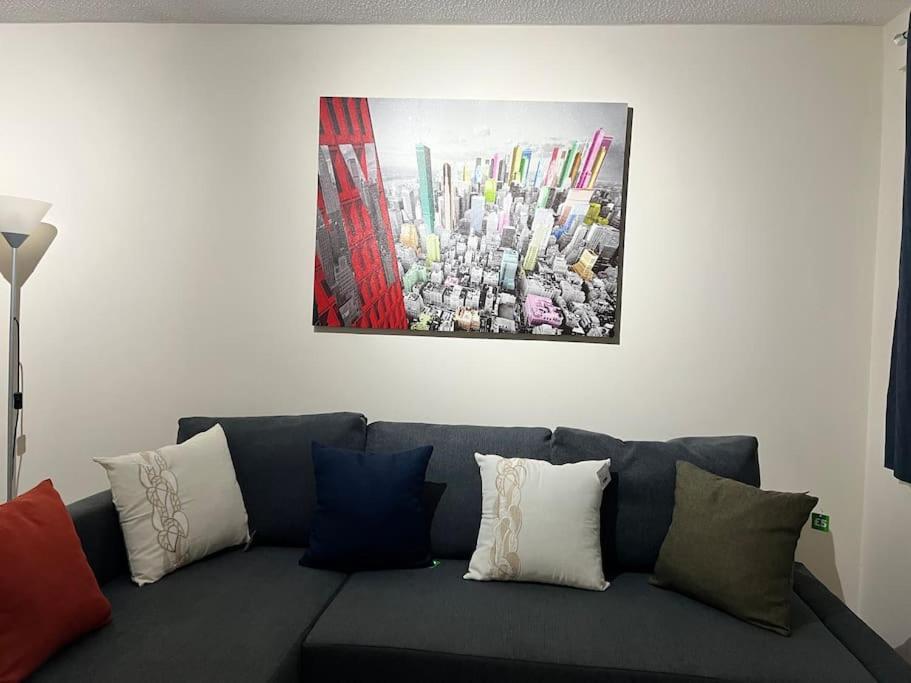 New Getaway - Free Gated Parking With Fob Apartment Manchester