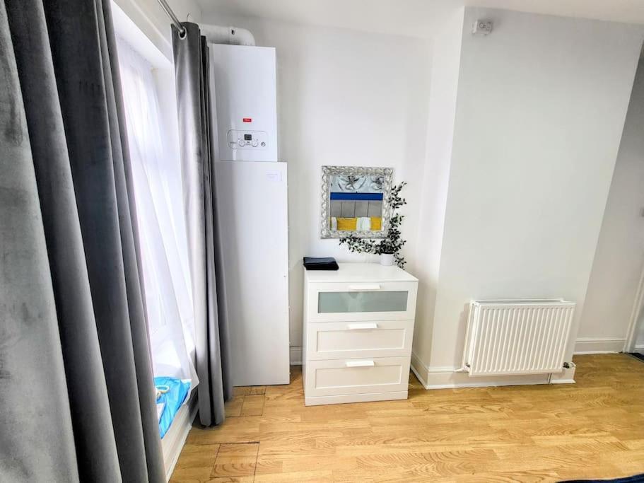 Comfortable House Near Etihad - Sleep Rest Apartment